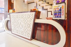 Hotel Moments Inn by OYO Rooms