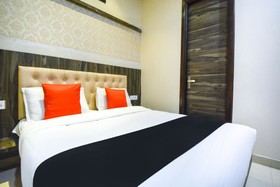 Hotel Moments Inn by OYO Rooms