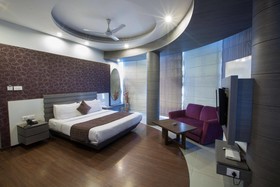 Hotel Narula's Aurrum