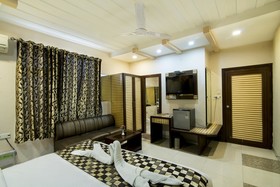 Hotel Puri Palace