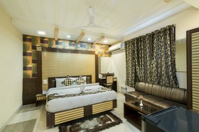 Hotel Puri Palace
