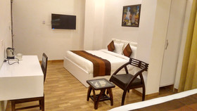 Hotel Sallow Royal Suites