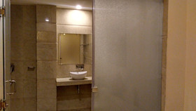 Hotel Sallow Royal Suites