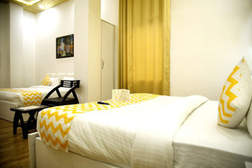 Hotel Sallow Royal Suites