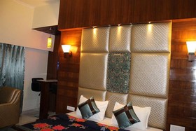 Hotel Shiraz Regency