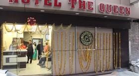 Hotel The Queen
