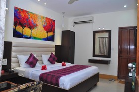 Hotel Veenus International
