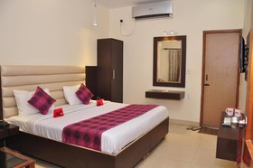 Hotel Veenus International
