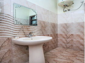 Maryada Hotel By OYO Rooms