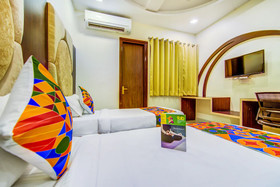 Nayyar Inn by FabHotel