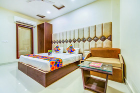 Nayyar Inn by FabHotel
