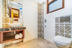 Nayyar Inn by FabHotel