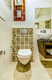 Nayyar Inn by FabHotel