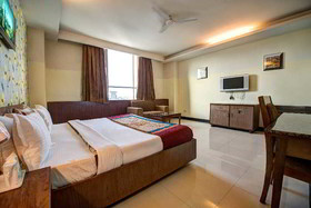 Parkside P.R Residency