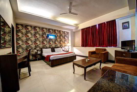 Parkside P.R Residency