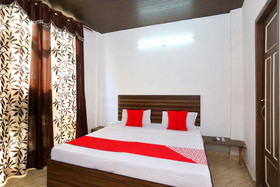 Royal Hotel And Restaurant By OYO Rooms
