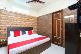Royal Hotel And Restaurant By OYO Rooms