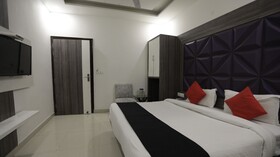 Royal View