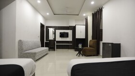 Royal View