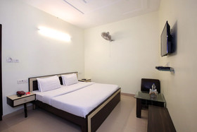 Trumpets Hotel by OYO Rooms