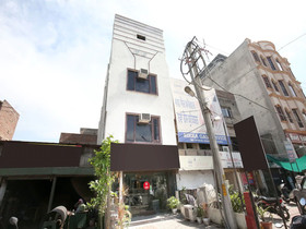 Trumpets Hotel by OYO Rooms