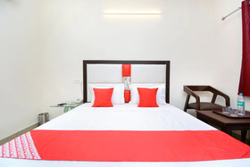 Hotel Ozas Grand by OYO Rooms