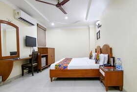 FabHotel Jalandhar Corporate Suites