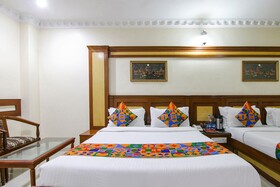 FabHotel Jalandhar Corporate Suites