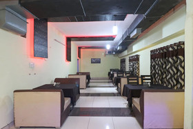 Hotel Bubbles By OYO Rooms