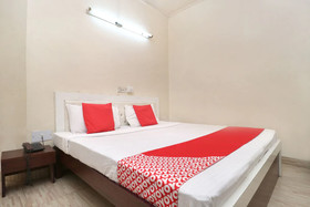 Hotel Gulshan by OYO Rooms