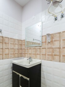 Malaya House by OYO Rooms