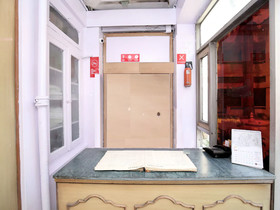 OYO 11595 Hotel Roxy