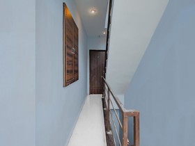 Hotel White House by OYO Rooms