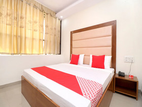Hotel Fb By OYO Rooms
