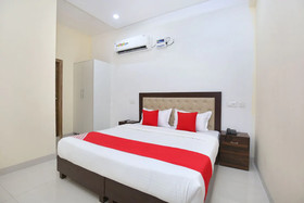 OYO 19699 Hotel Millard