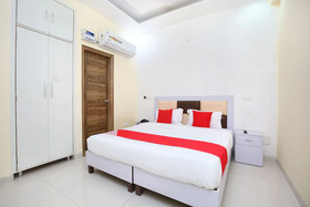 OYO 19699 Hotel Millard
