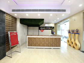 Hotel Grand M Lajjo By OYO Rooms