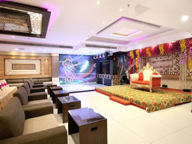 Hotel Grand M Lajjo By OYO Rooms