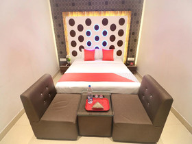 Hotel J Cruise by OYO Rooms