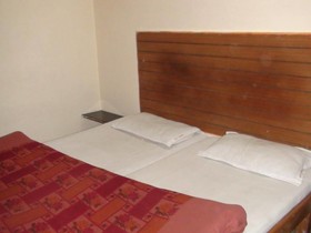 Hotel Rising Sun