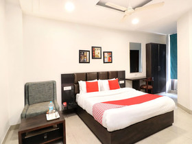 Nanda Civil Lines by FabHotel