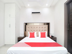 OYO 15005 Hotel K-Homes
