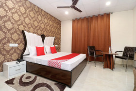 Sheela Stays By OYO Rooms