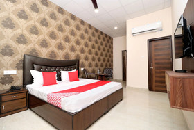 Sheela Stays By OYO Rooms
