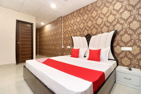 Sheela Stays By OYO Rooms