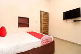 Sheela Stays By OYO Rooms