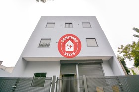White Solitaire by OYO Rooms