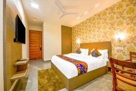 Fabhotel Prime Victoria Regency