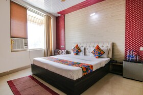 GS by FabHotel