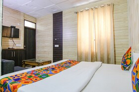 GS by FabHotel